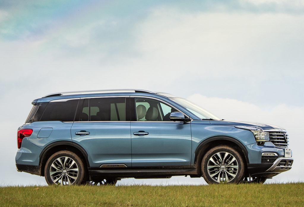 Gs8 gx. GAC Trumpchi gs8. GAC Trumpchi gs8 Hybrid. Trumpchi gs8 2022. Кроссовер GAC Trumpchi gs8.