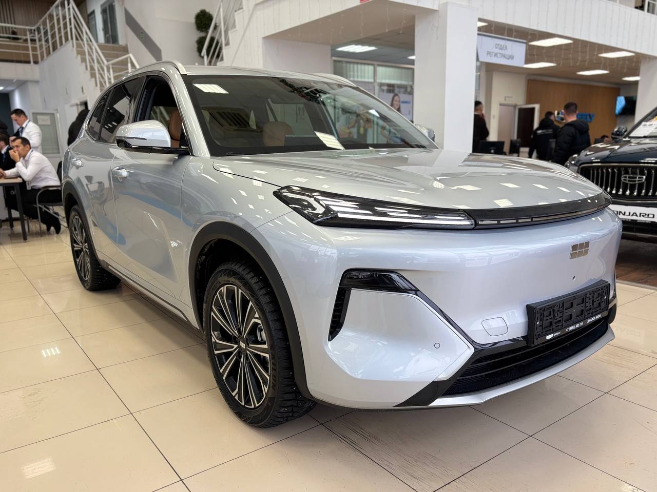 Geely EX5 EM-i I, Pearl Silver / Серебристый металлик, 3814990 рублей, вид 5