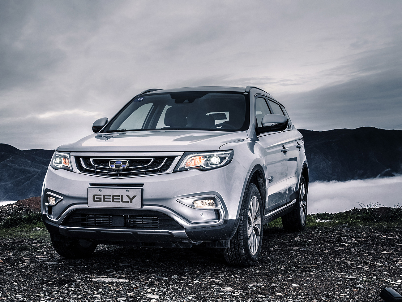Краш тест geely atlas