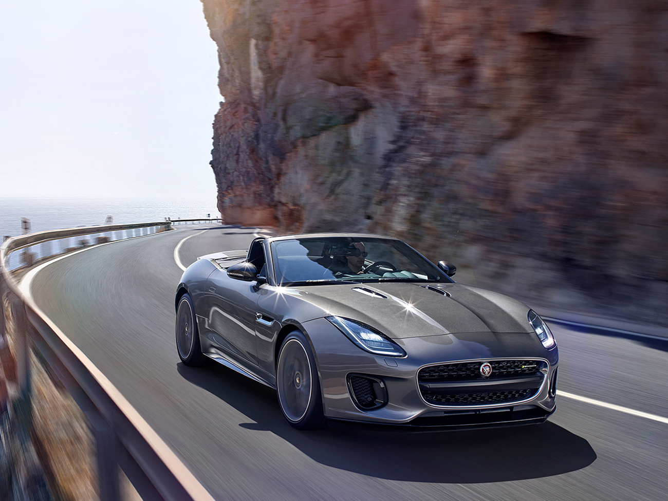 Технические характеристики Jaguar F-TYPE: комплектации и модельного ряда  Ягуар на сайте autospot.ru