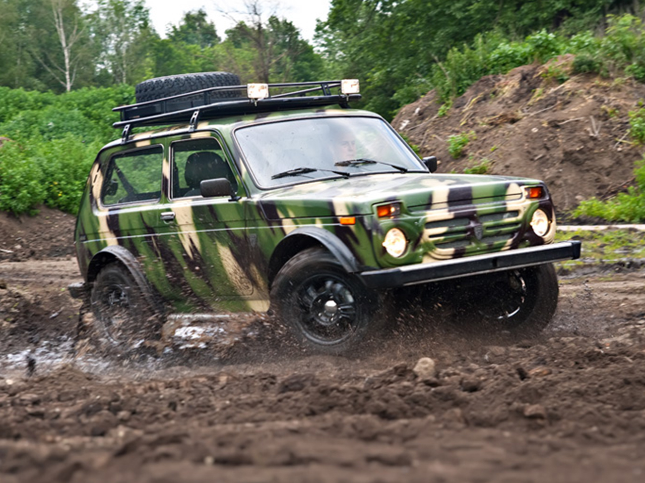 Расход топлива LADA 4x4 Bronto: какой расход топлива на 100 км автомобиля  Лада 4x4 Bronto, норма расхода комплектаций