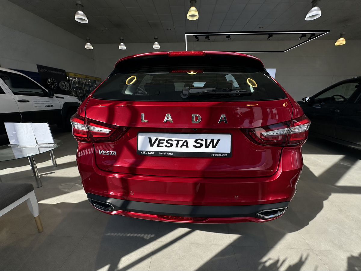 LADA Vesta SW I Рестайлинг (NG), Бордовый "Фламенко" металлик, 1500000 рублей, вид 7