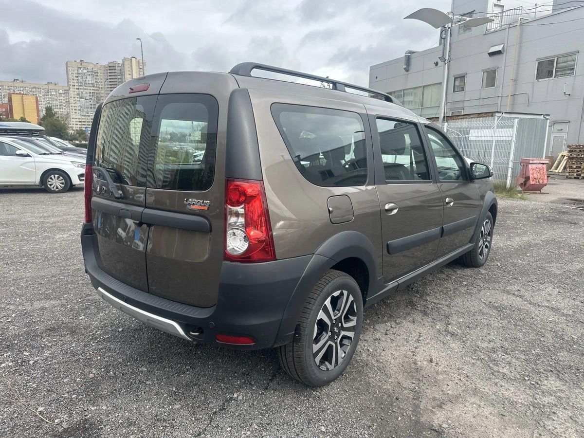 LADA Largus Cross I Рестайлинг, Золотисто-коричневый "Кориандр" металлик, 1402078 рублей, вид 6