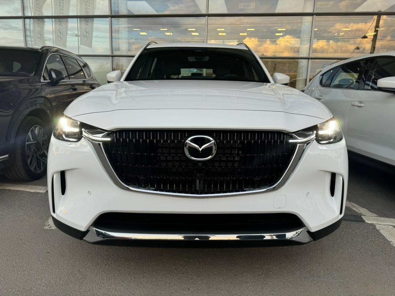 Mazda CX-90 I, Rhodium White, 8290000 рублей, вид 4