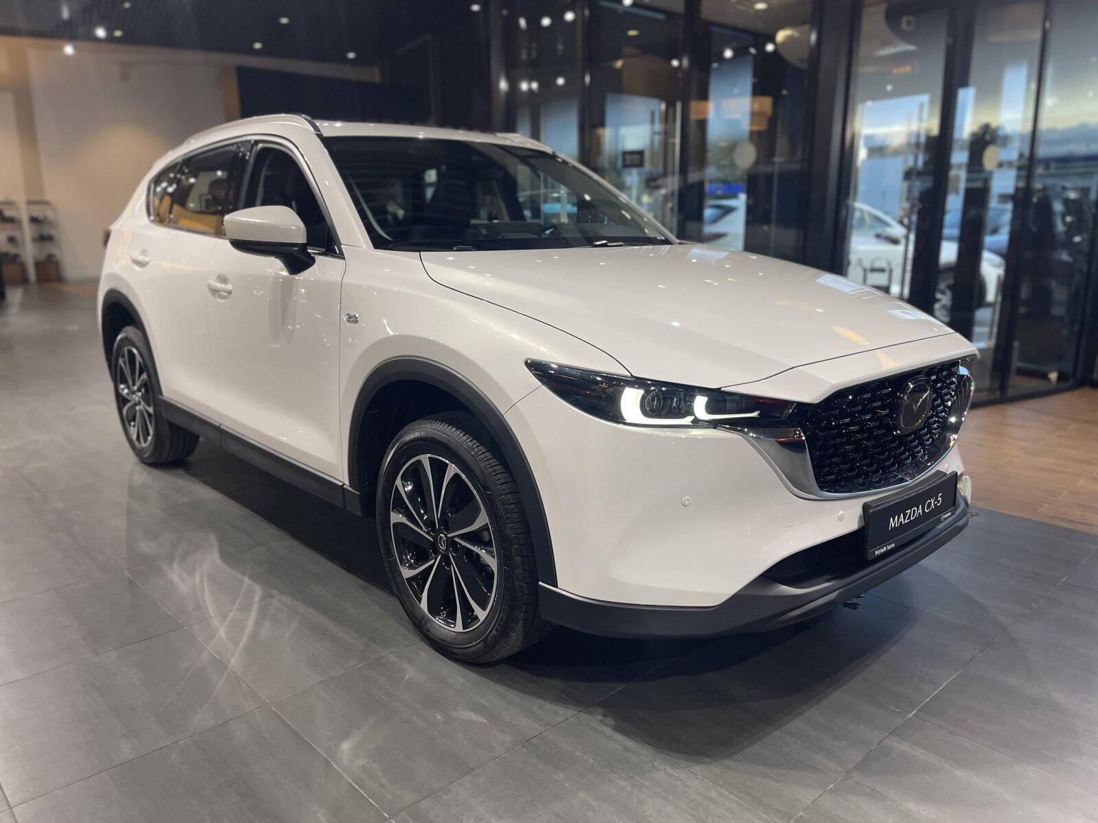 Mazda CX-5 II Рестайлинг, Arctic White, 4190000 рублей, вид 4