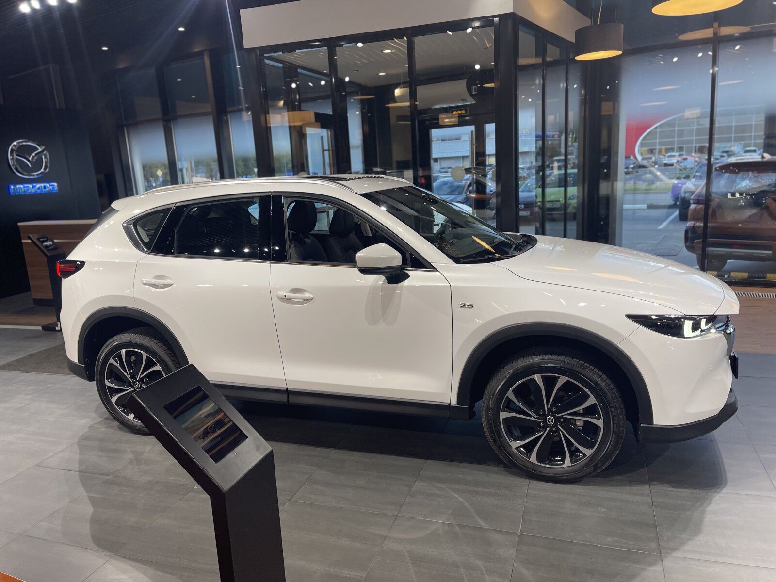 Mazda CX-5 II Рестайлинг, Arctic White, 3790000 рублей, вид 5