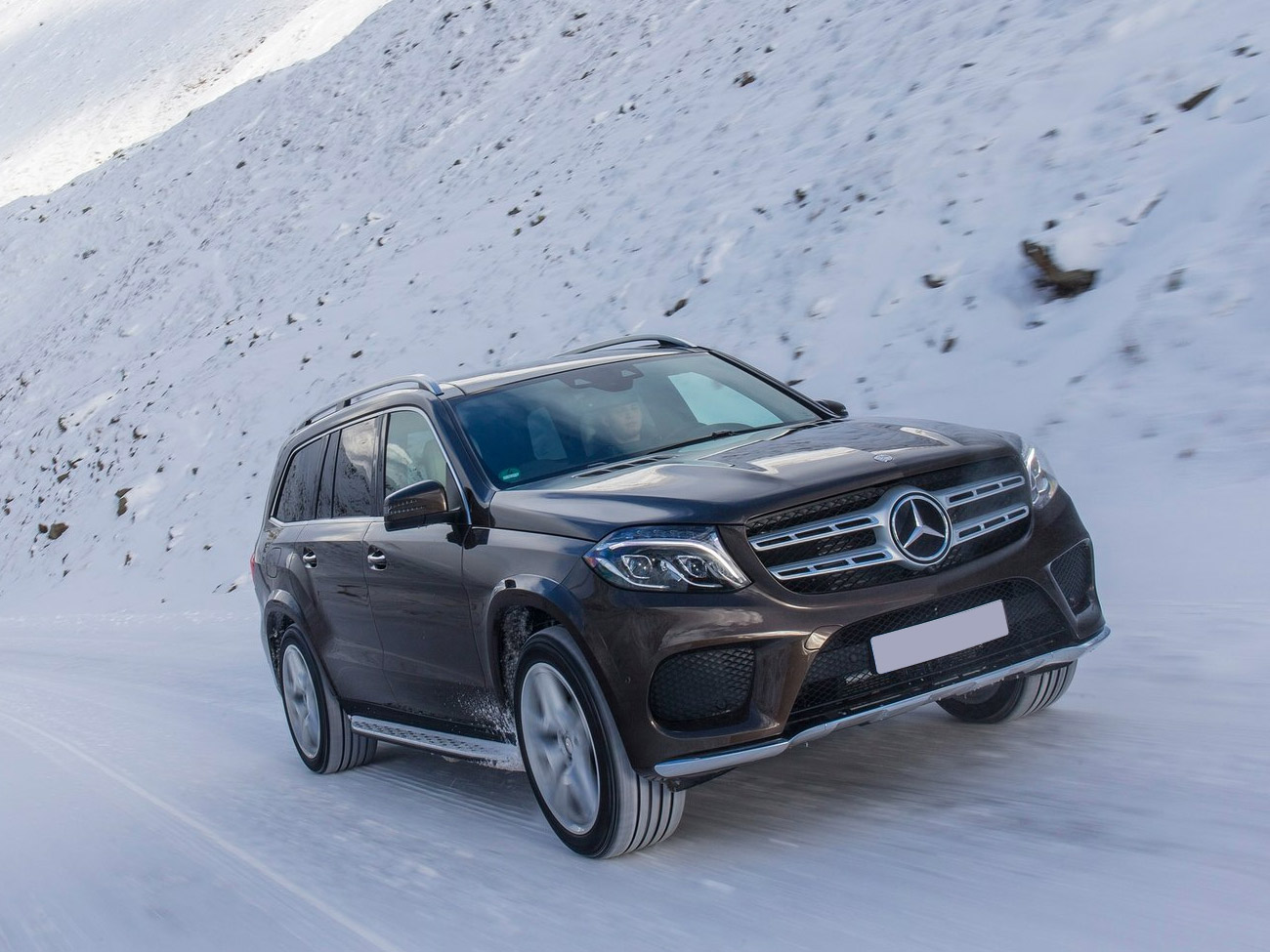 Размеры Mercedes-Benz GLS: высота, ширина и длина Mерседес-Бенц GLS,  габаритные размеры и описание на сайте autospot.ru