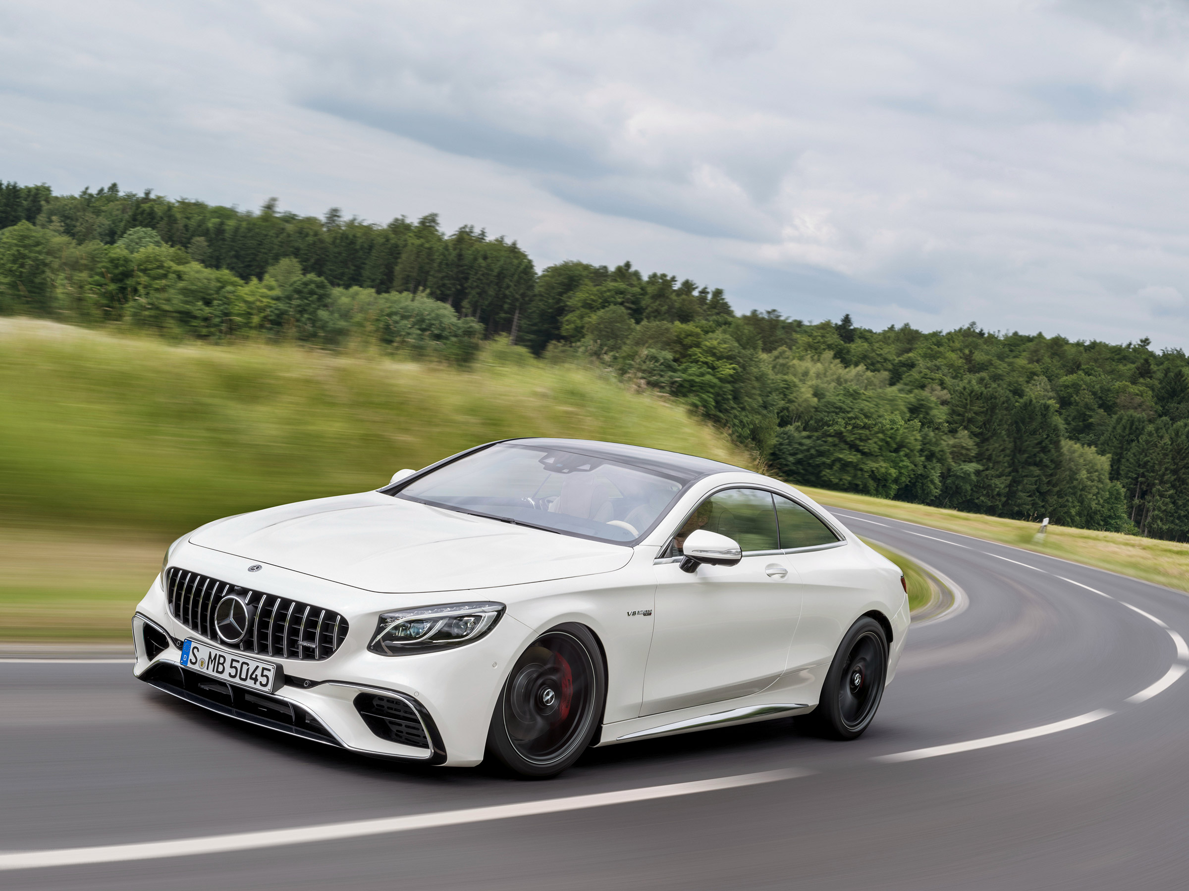 Мерседес амг s. Mercedes s63 AMG Coupe. Mercedes Benz AMG 63 Coupe. Мерседес Бенц s 63 AMG купе. Mercedes-Benz s63 AMG 2018.