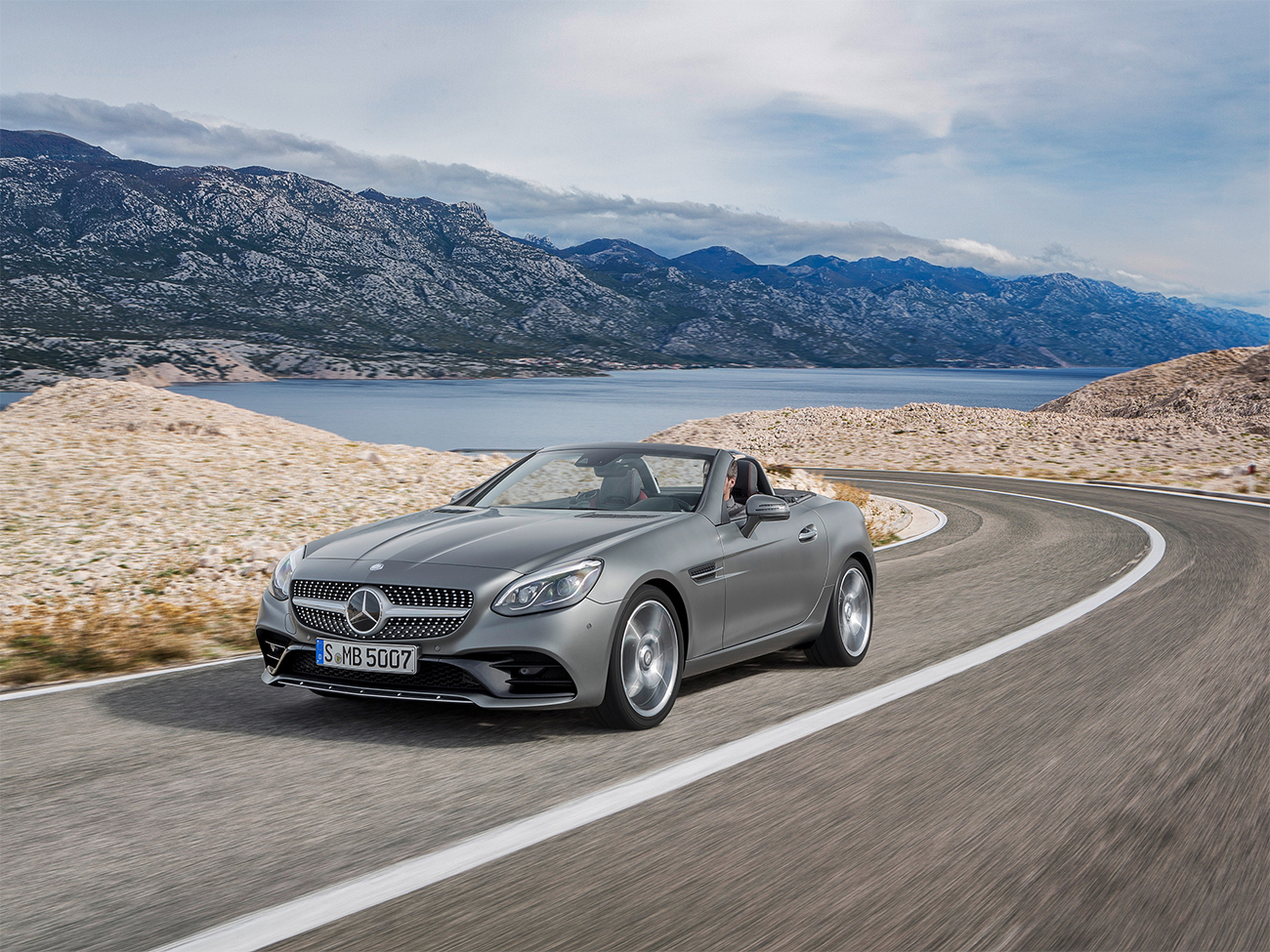 Технические характеристики Mercedes-Benz SLC: комплектации и модельного  ряда Mерседес-Бенц на сайте autospot.ru