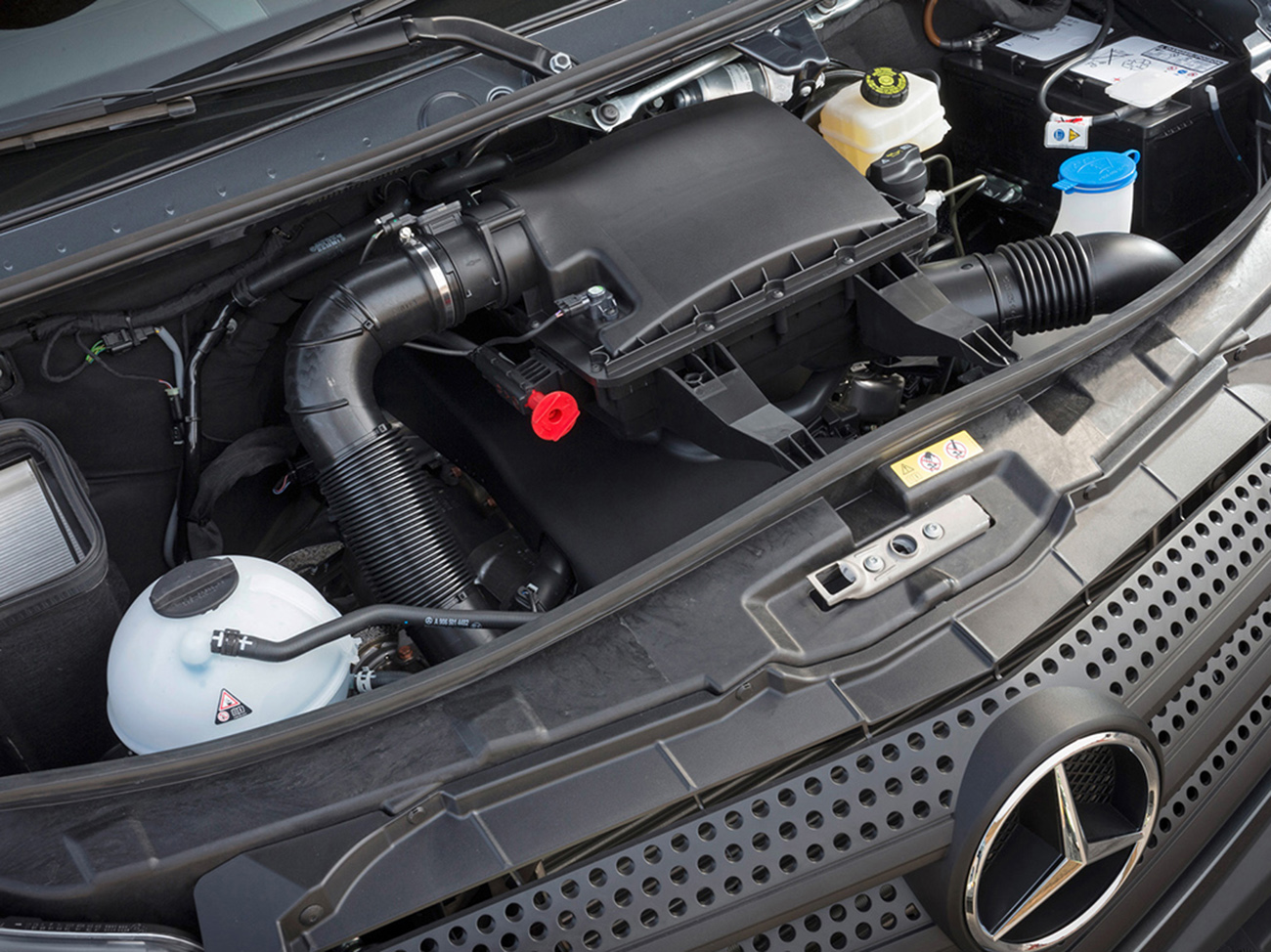 Двигатель MERCEDES-BENZ Sprinter: объём, характеристики, описание, обслуживание, ремонт