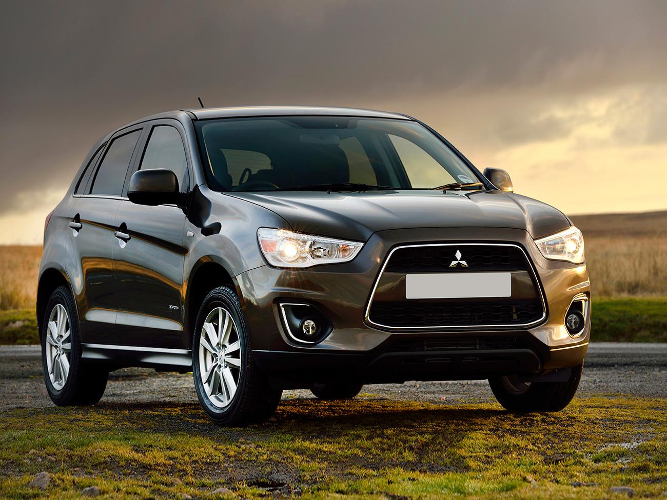 Размеры Mitsubishi ASX: высота, ширина и длина Мицубиси ASX, габаритные  размеры и описание на сайте autospot.ru