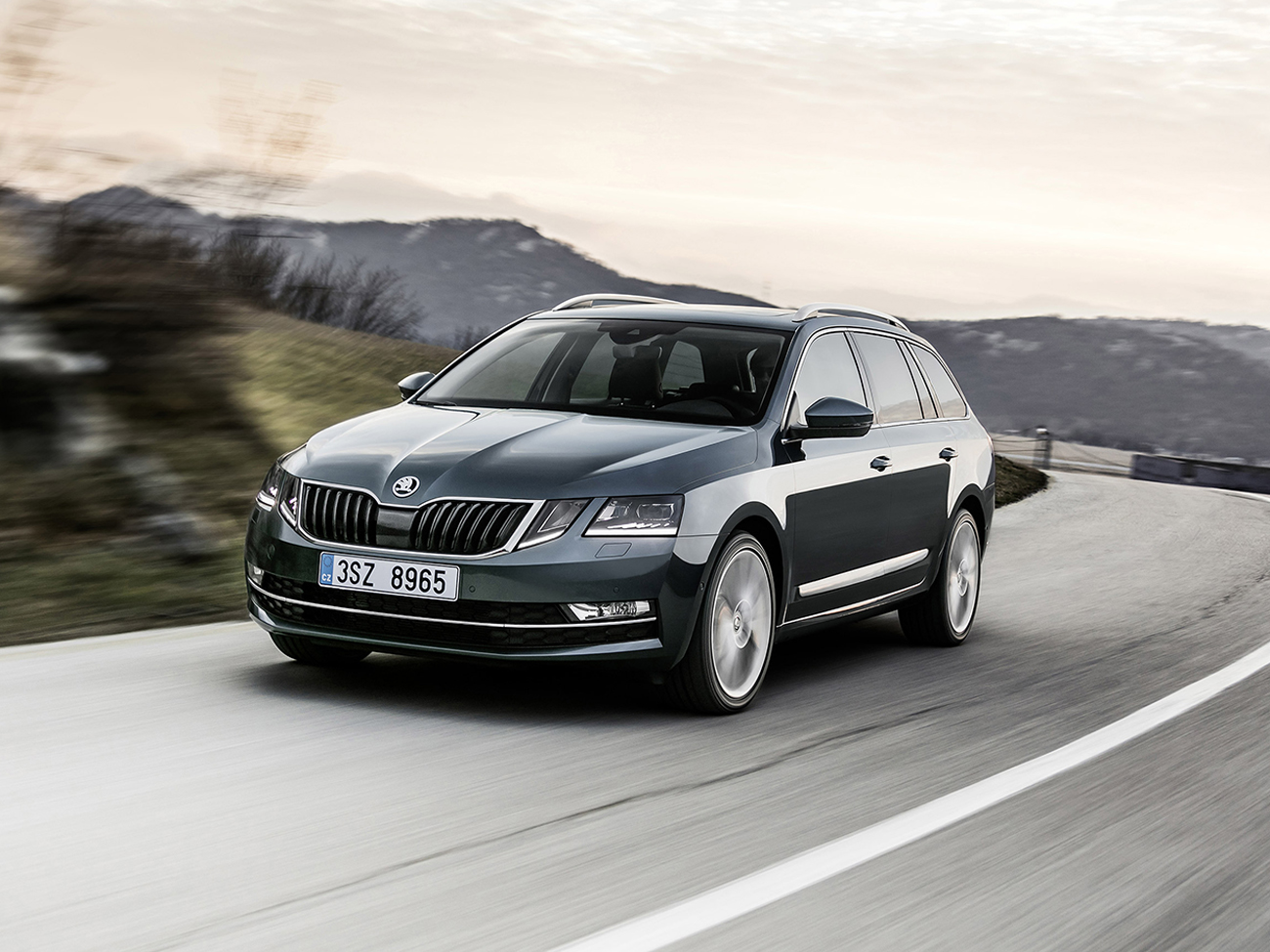 Технические характеристики Skoda Octavia: комплектации и модельного ряда  Шкода на сайте autospot.ru