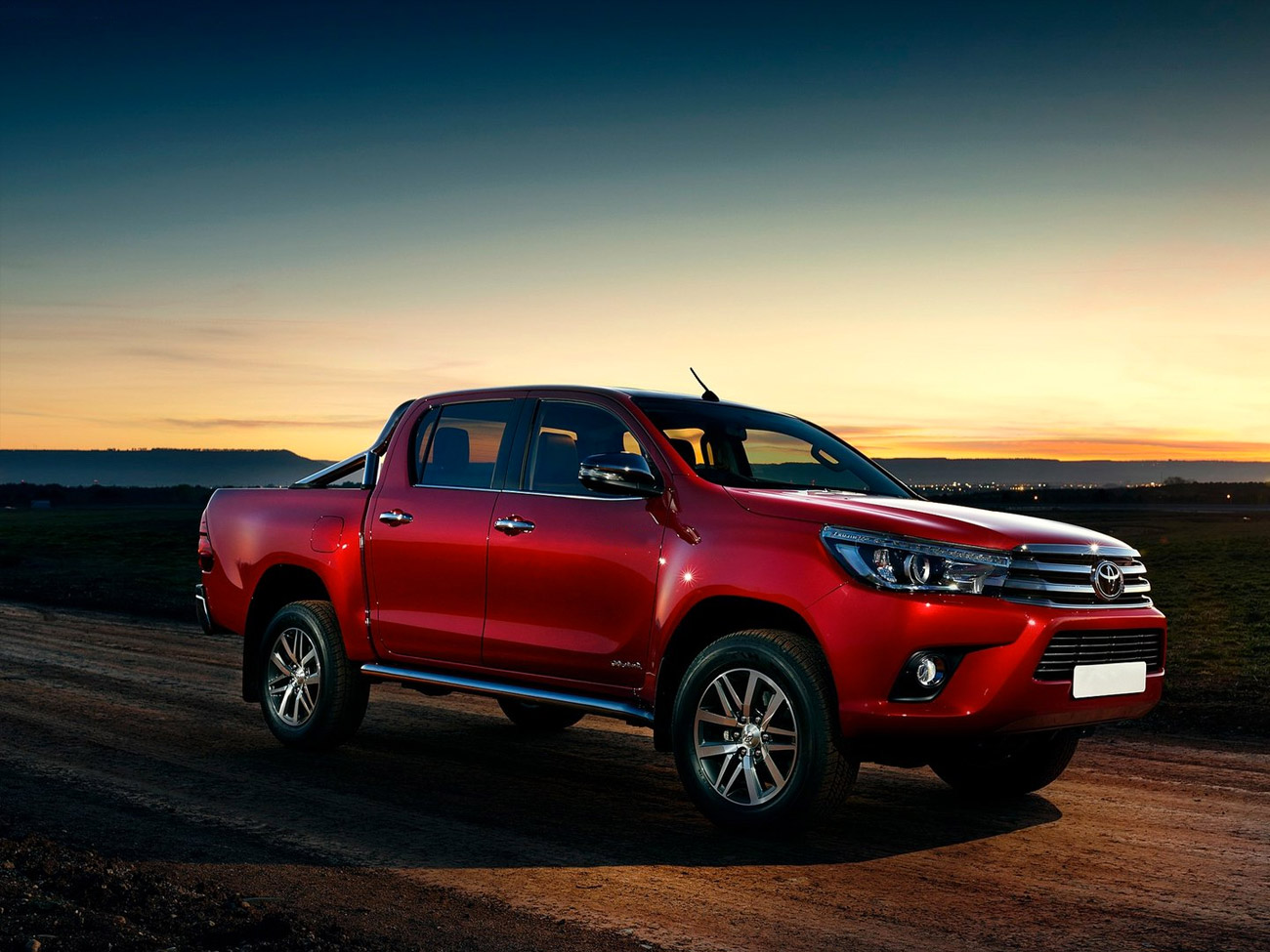 Toyota Hilux 2.8D AT Комфорт (07.2020 - 12.2022) - технические характеристики