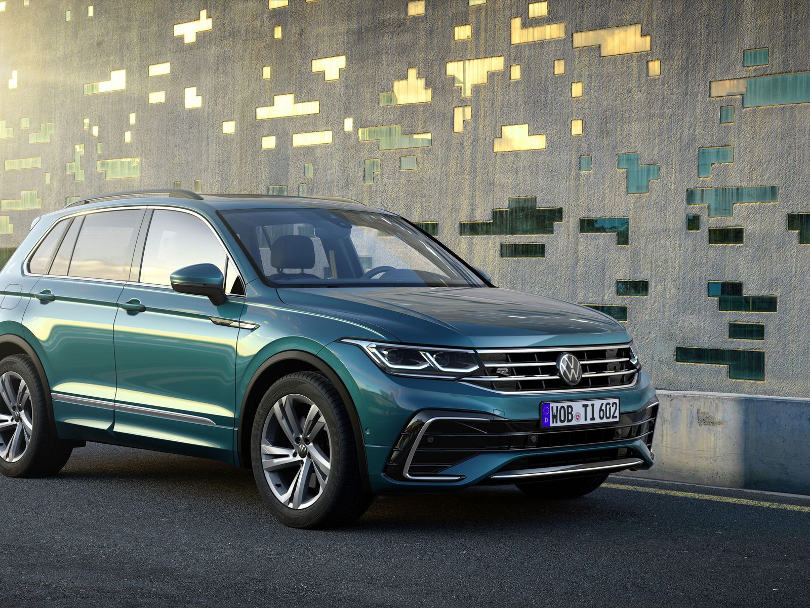 Технические характеристики Volkswagen Tiguan: комплектации и модельного  ряда Фольксваген на сайте autospot.ru