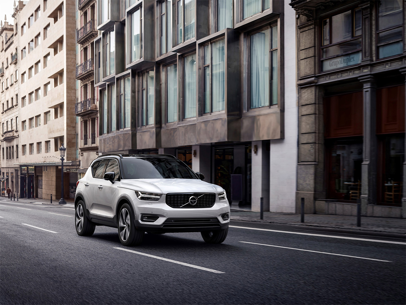 Клиренс автомобиля Volvo XC40: дорожный просвет у авто Вольво XC40 и  комплектаций