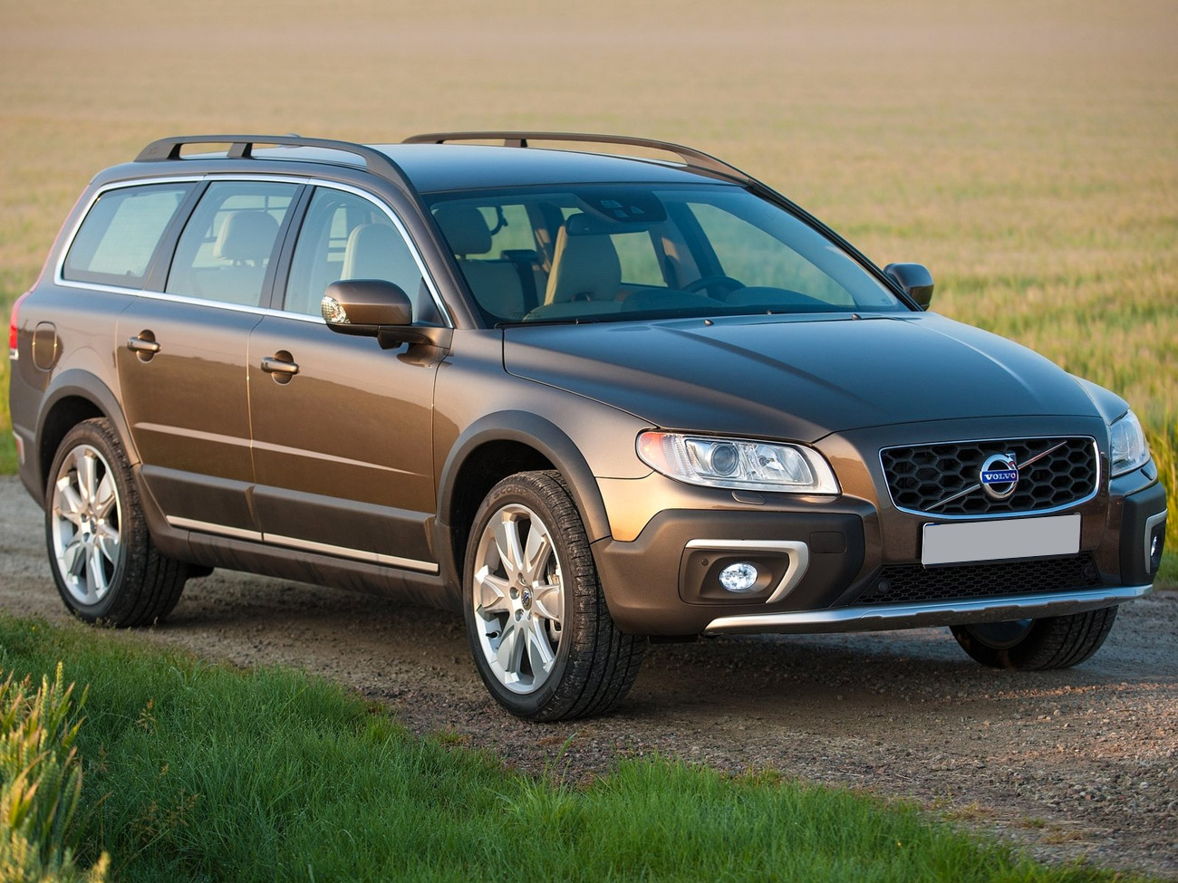 Volvo xc70 габариты багажника